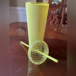 NEW Unused Yellow Starbucks Venti Tumbler Cup with Straw